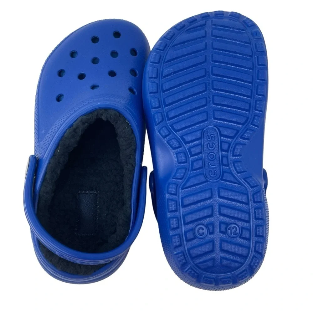 Crocs little boys Size 12 Classic comfy fur Lined Clog Sandals Blue Excellent